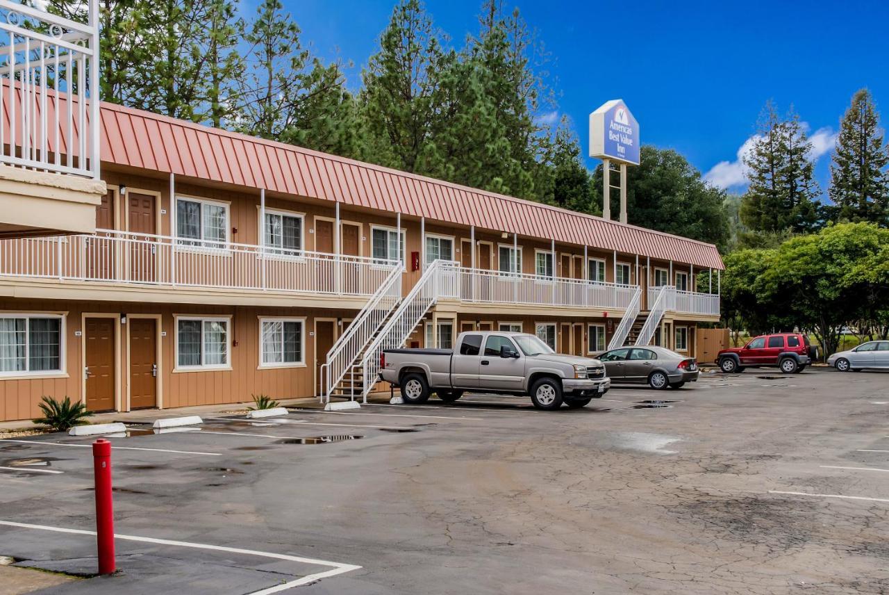 Americas Best Value Inn - Юкайа Екстер'єр фото