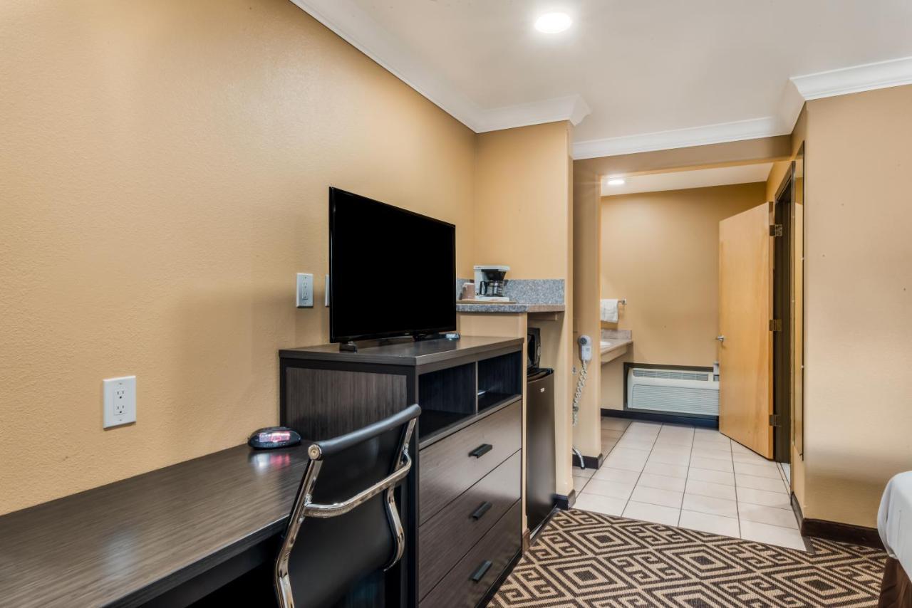 Americas Best Value Inn - Юкайа Екстер'єр фото