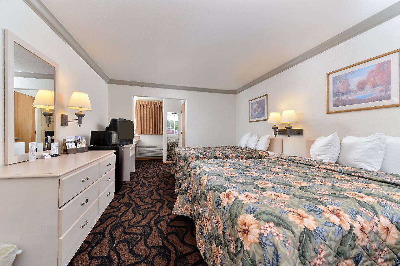Americas Best Value Inn - Юкайа Екстер'єр фото
