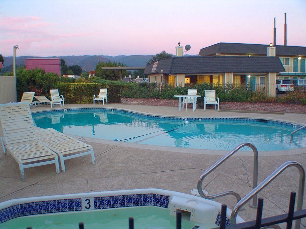 Americas Best Value Inn - Юкайа Екстер'єр фото